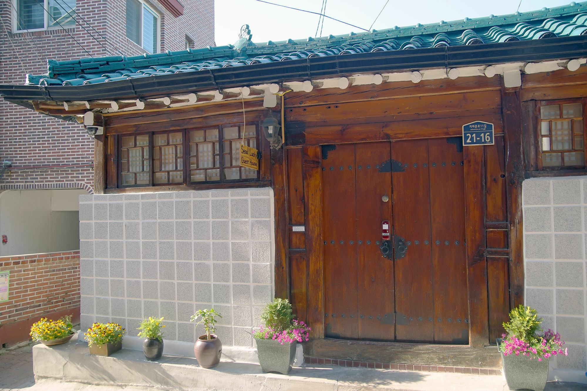 Seoul Lucky Guesthouse Hanok Exterior photo